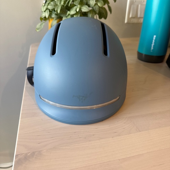 Smart Bike Helmet MIPS - Picture 3 of 4